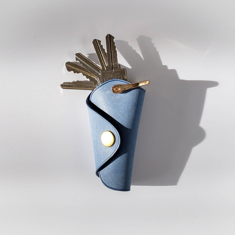 GARZINI Leather Key Holder, Key Organizer with Key Chain, Compact