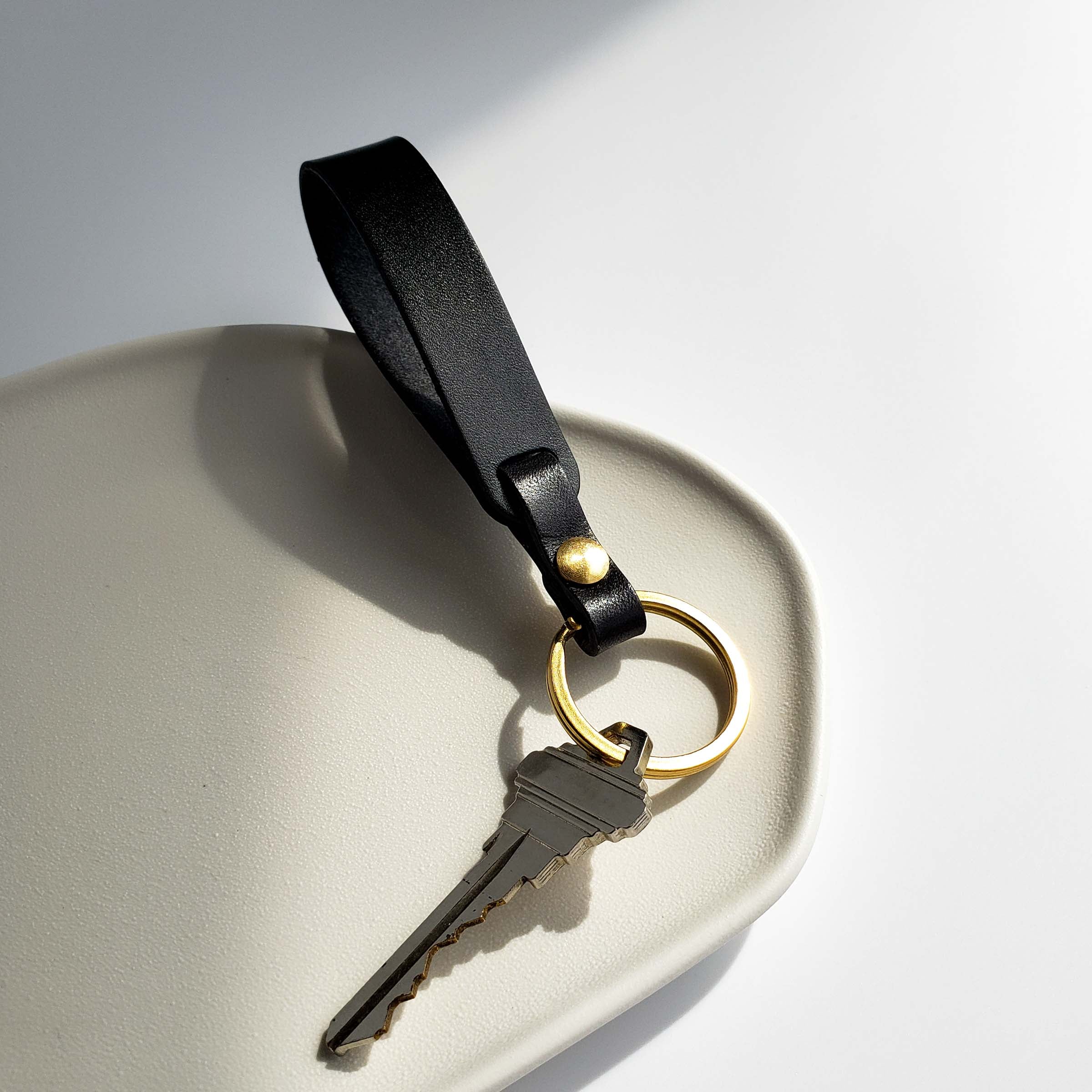 Personalized Handmade Leather Loop Key Strap | Sereniikey