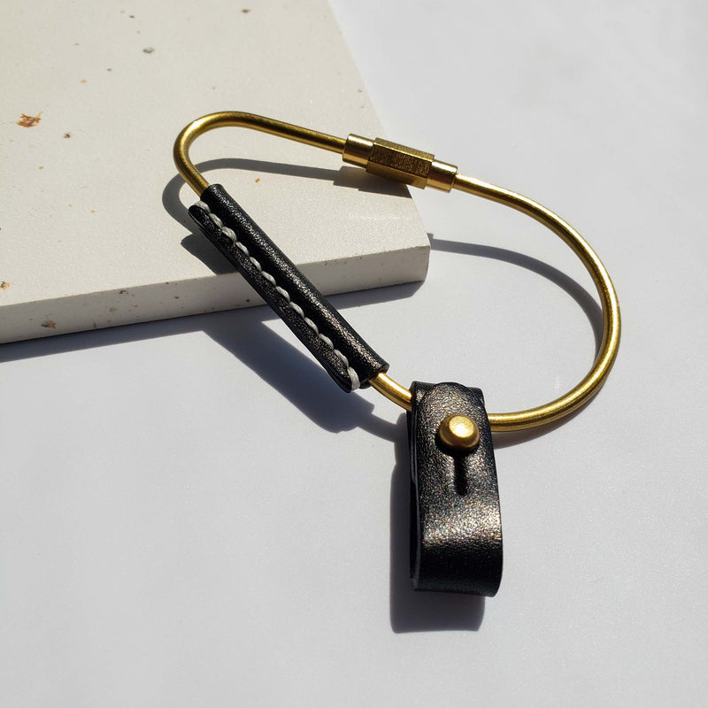 CMVFYL Cute Handmade Carabiner Keychain, Hook Keychain Clip, Brass